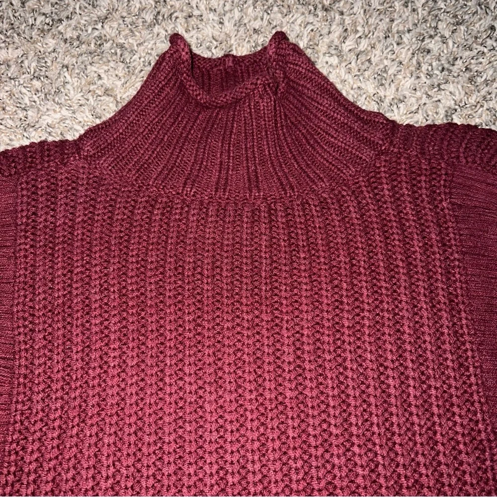 High Neck Sweater - Picture 3 of 8
